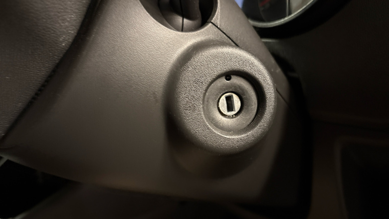 Vauxhall Crossland 1.2 Turbo SRi Nav 5dr Petrol Hatchback